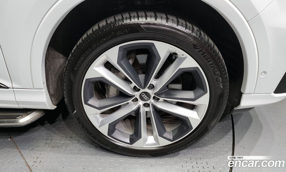 Audi Q7 55 TFSI Quattro Premium