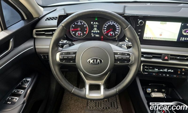 Kia K5 2.0