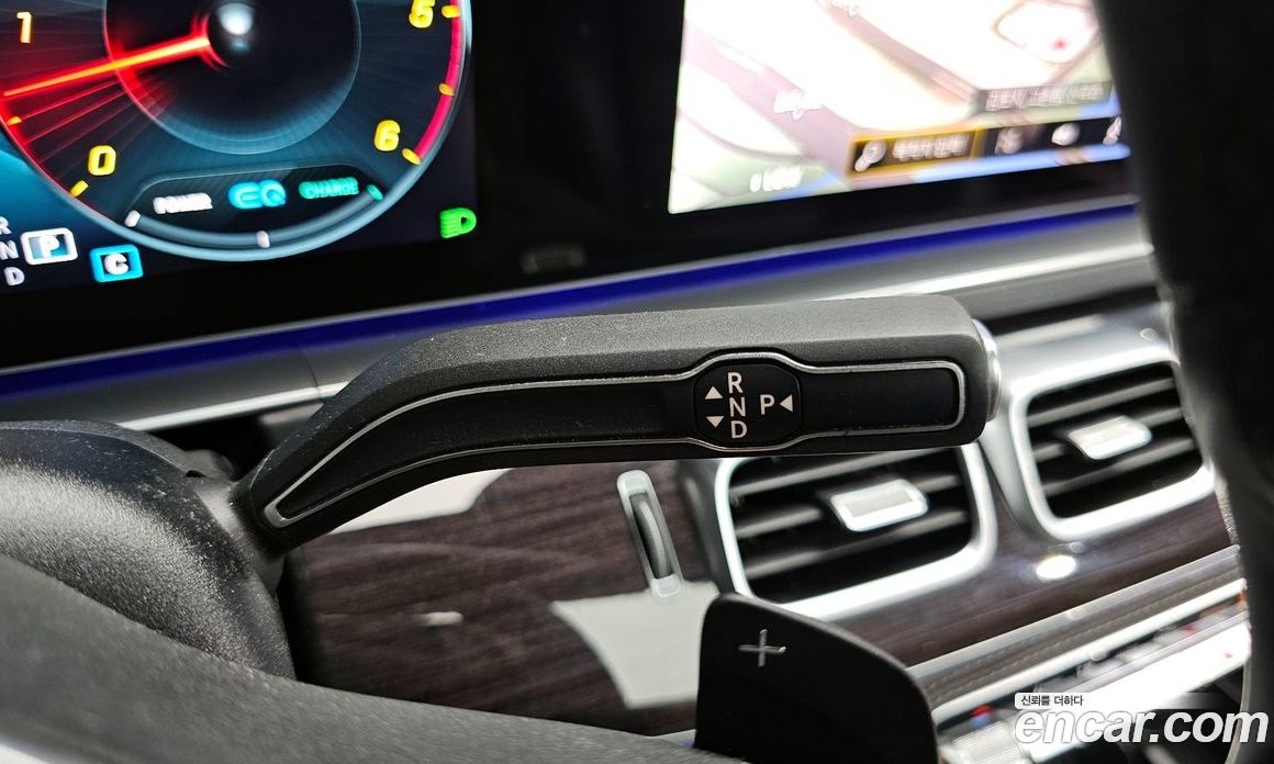 Mercedes Benz GLE-Class GLE300d 4MATIC