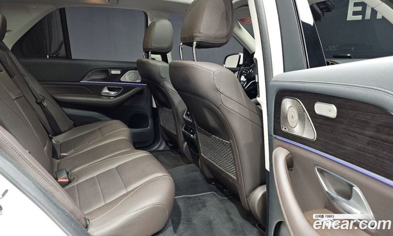 Mercedes Benz GLE-Class GLE300d 4MATIC