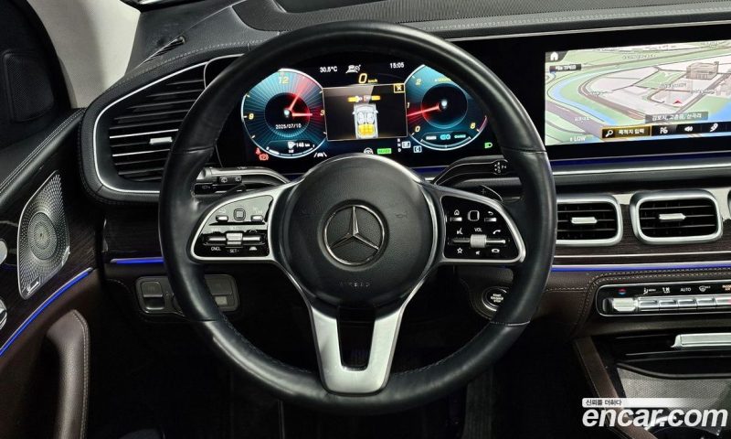 Mercedes Benz GLE-Class GLE300d 4MATIC