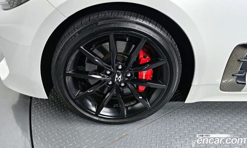 Kia Stinger 2.5 Masters