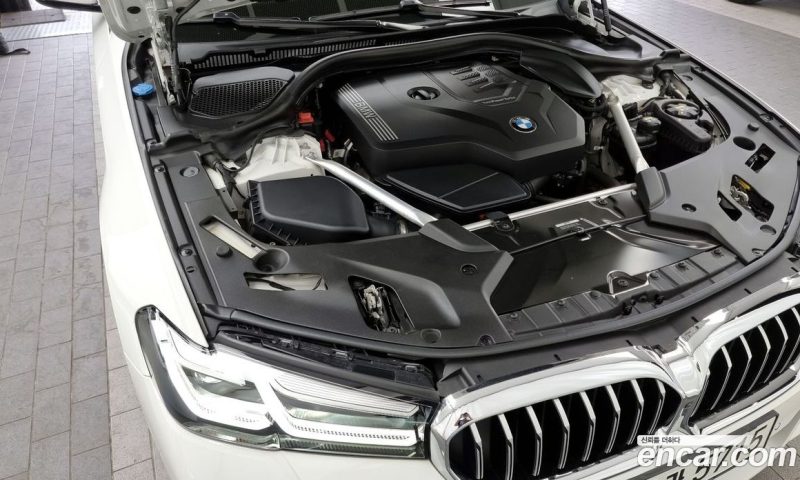 BMW 5-Series i520 M Sport