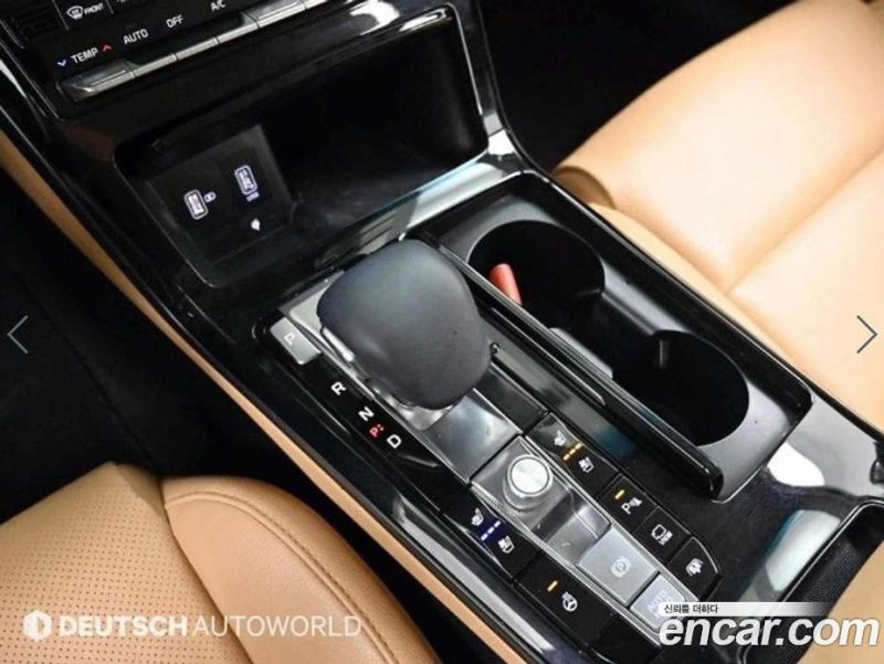 Kia K7 2.5 GDI Noblesse