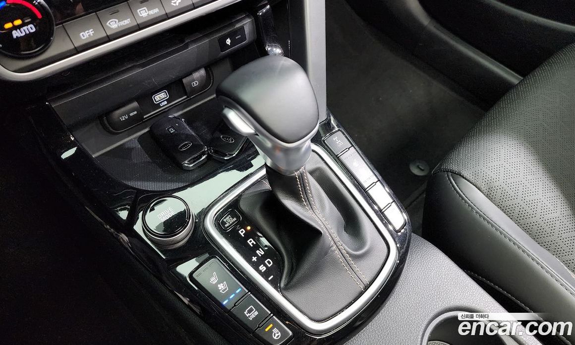 Kia Seltos Gasoline 1.6 Turbo 4WD