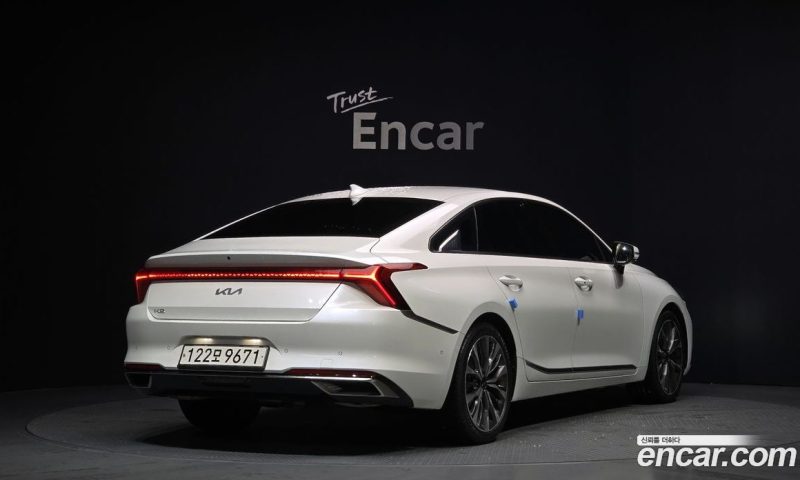 Kia K8 2.5 Gasoline 2WD