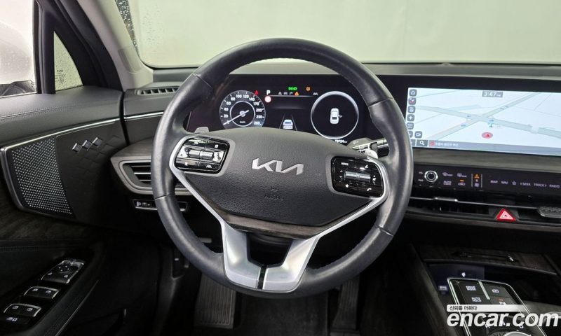 Kia K8 2.5 Gasoline 2WD