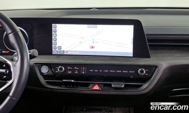 Kia K8 2.5 Gasoline 2WD