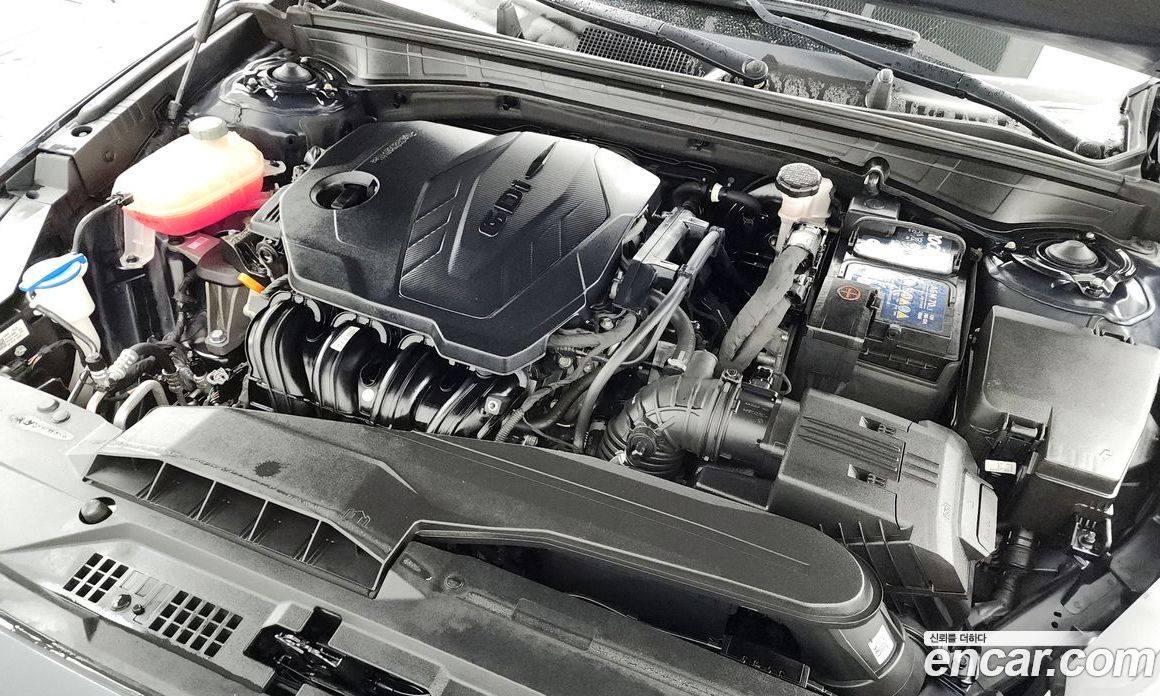 Kia K8 2.5 Gasoline 2WD