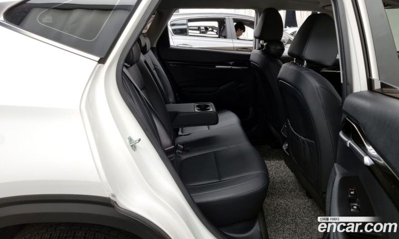 Kia Seltos Gasoline 1.6 Turbo 2WD