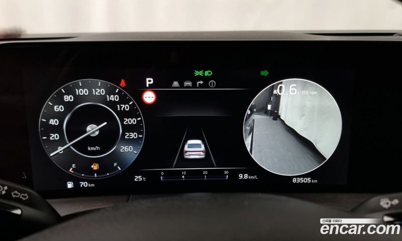 Kia K8 2.5 Gasoline 2WD