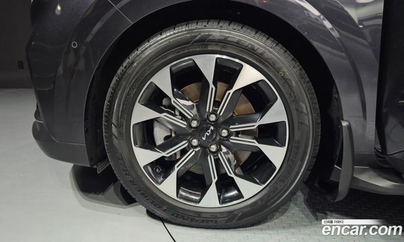 Kia Carnival 7-Seater Signature