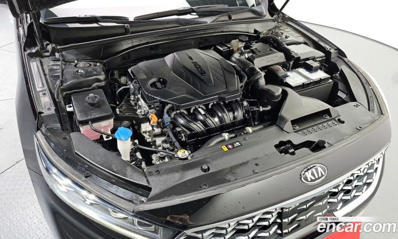 Kia K7 2.5 GDI Noblesse