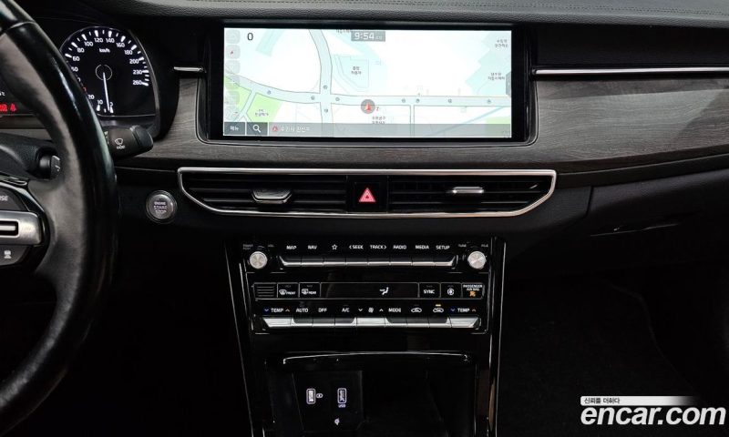 Kia K7 2.5 GDI Noblesse