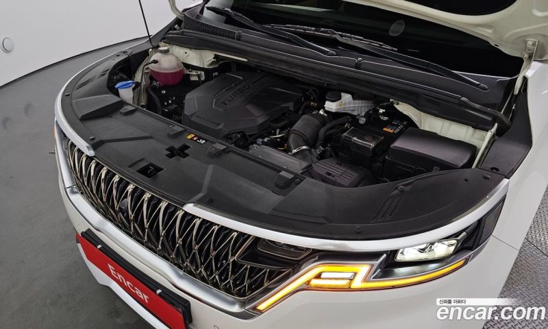 Kia Carnival 7-Seater Signature