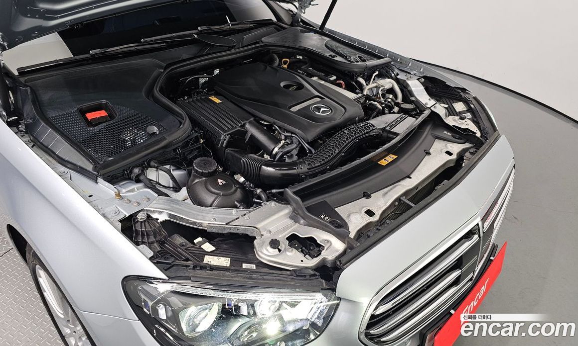 Mercedes Benz E-Class E250 Exclusive