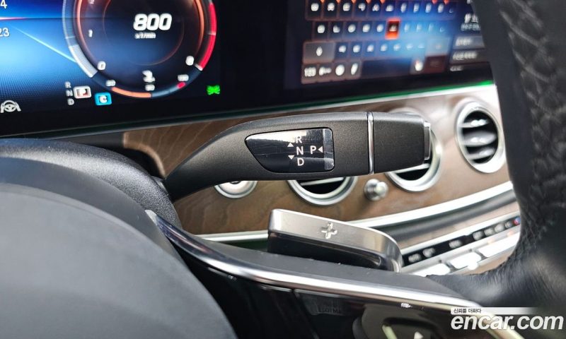 Mercedes Benz E-Class E250 Exclusive