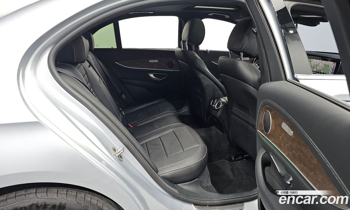 Mercedes Benz E-Class E250 Exclusive