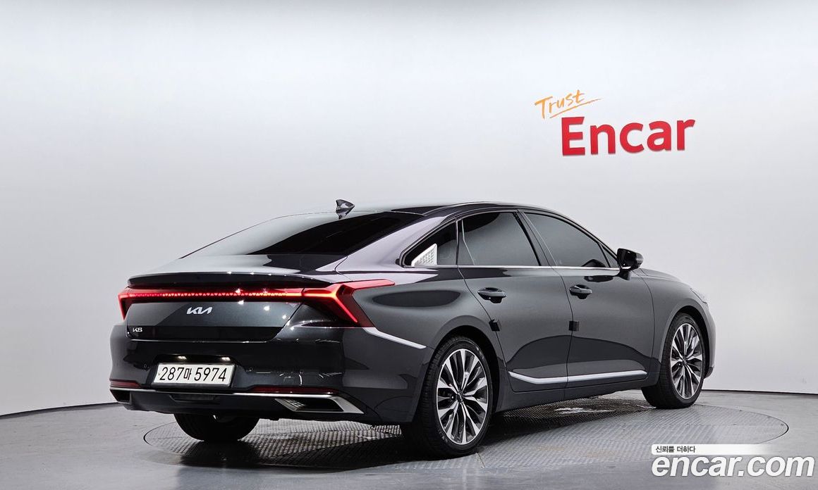 Kia K8 2.5 Gasoline 2WD