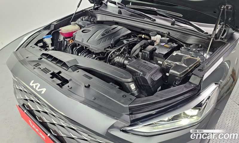 Kia K8 2.5 Gasoline 2WD