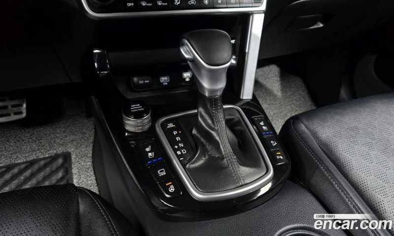 Kia Seltos Gasoline 1.6 Turbo 2WD