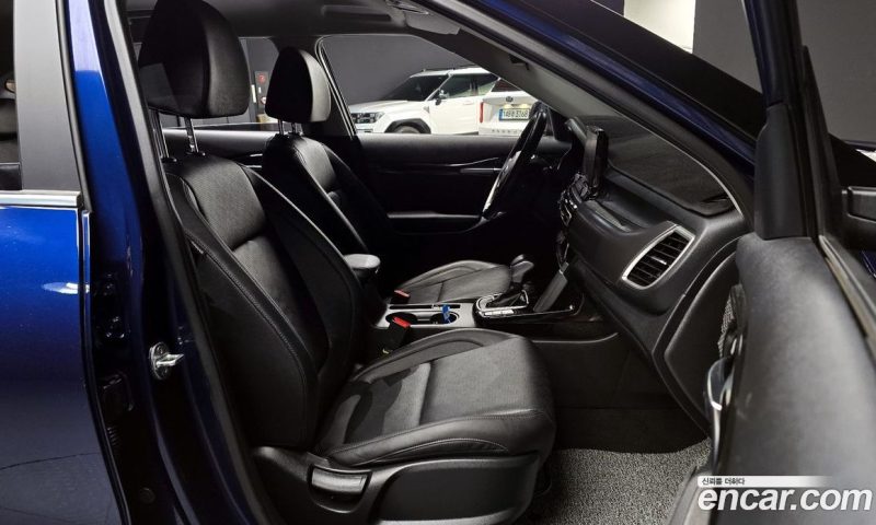 Kia Seltos Gasoline 1.6 Turbo 2WD