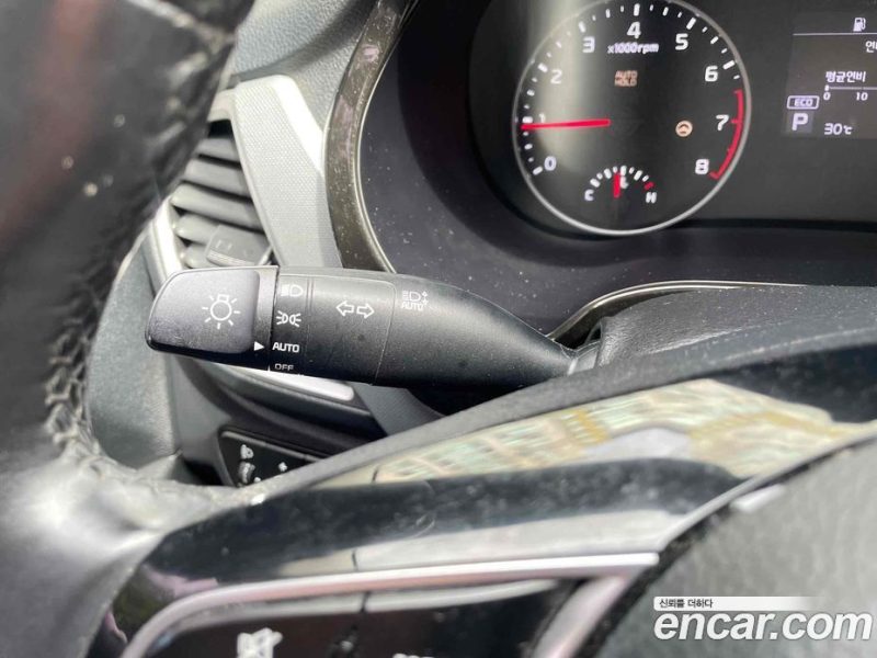 Kia Seltos Gasoline 1.6 Turbo 2WD