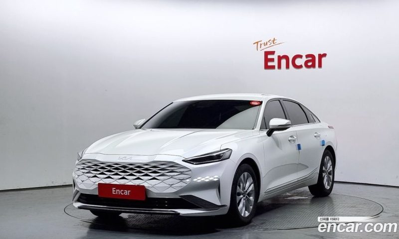 Kia K8 2.5 Gasoline 2WD