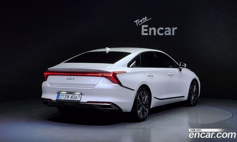 Kia K8 2.5 Gasoline 2WD