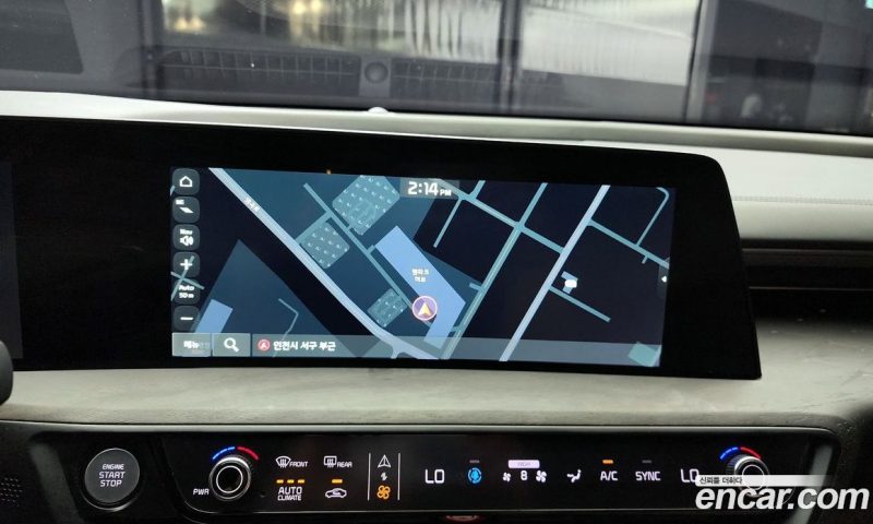 Kia K8 2.5 Gasoline 2WD