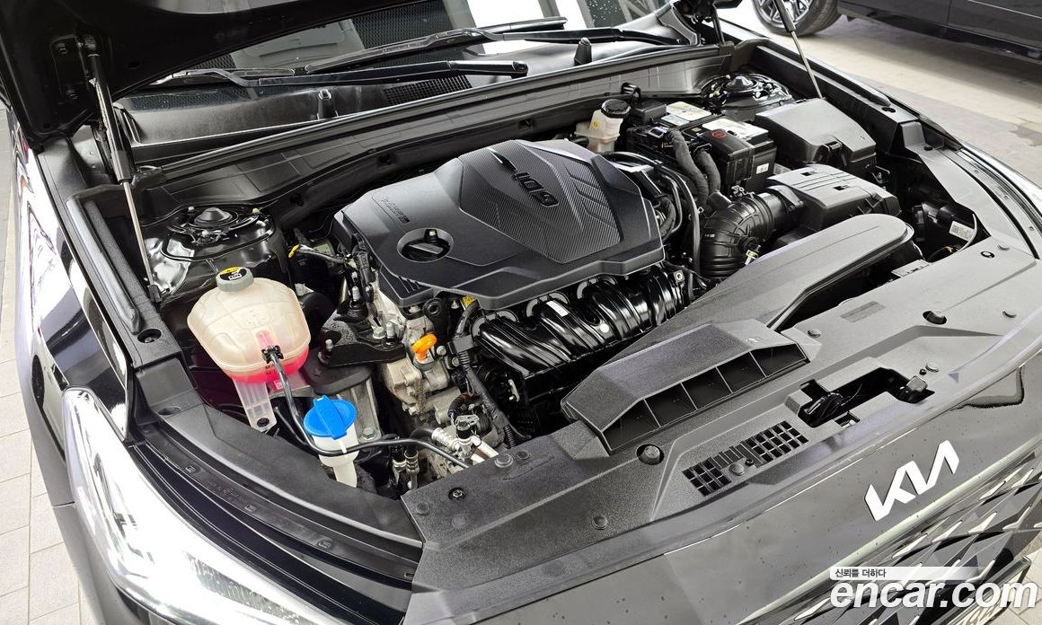 Kia K8 2.5 Gasoline 2WD