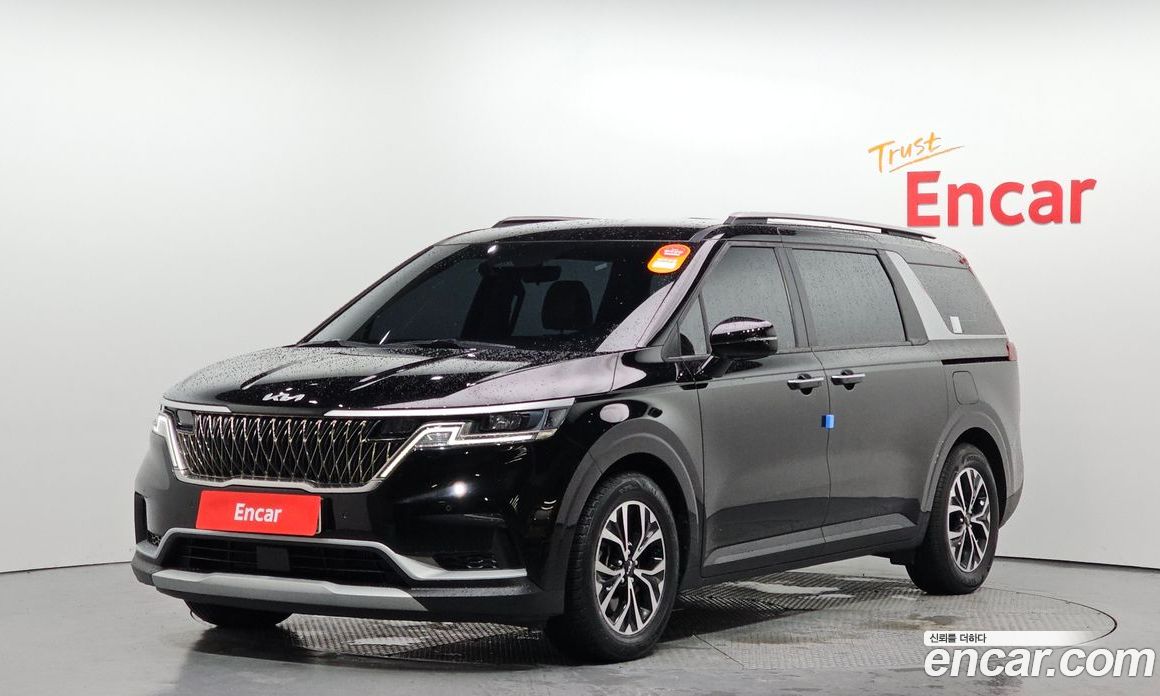 Kia Carnival 9-Seater Prestige