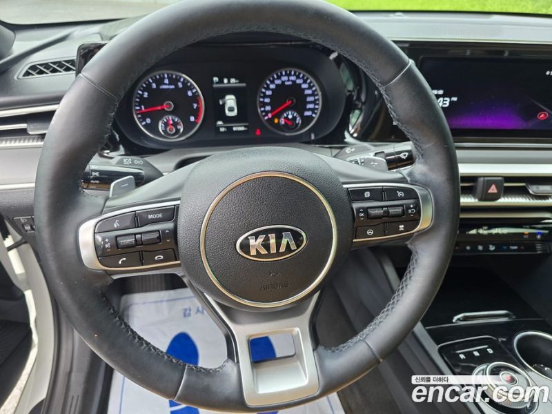 Kia K5 2.0