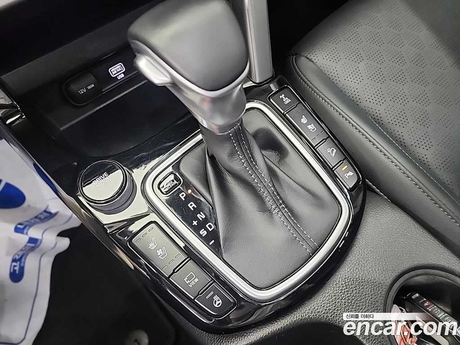 Kia Seltos Gasoline 1.6 Turbo 4WD