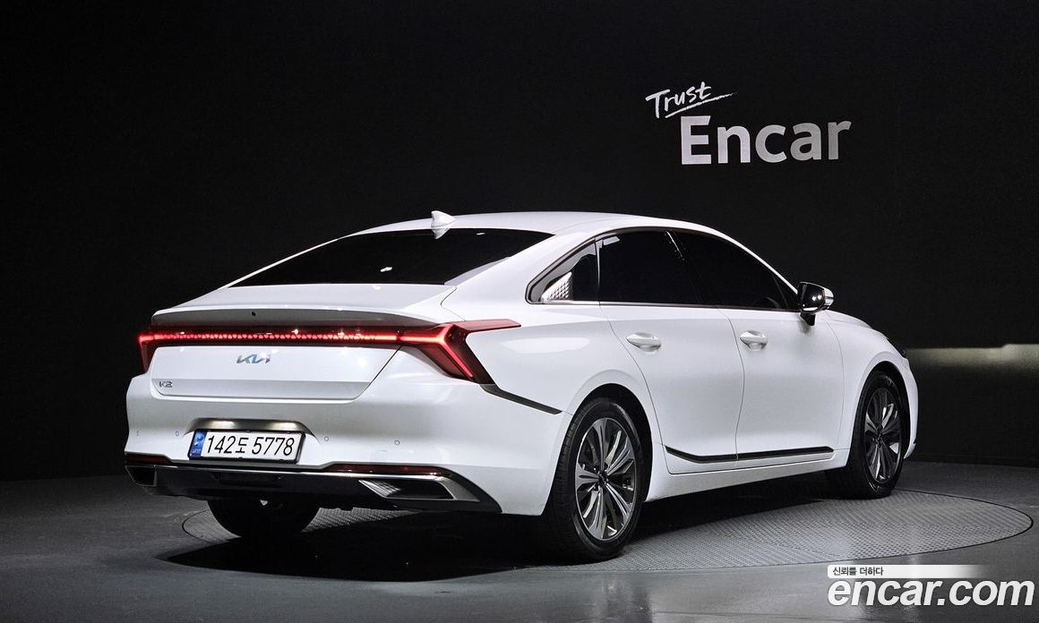 Kia K8 2.5 Gasoline 2WD