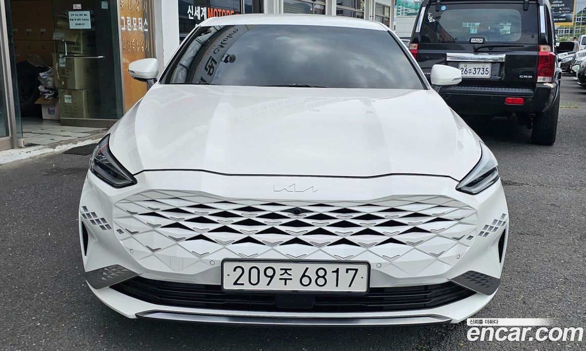 Kia K8 2.5 Gasoline 2WD