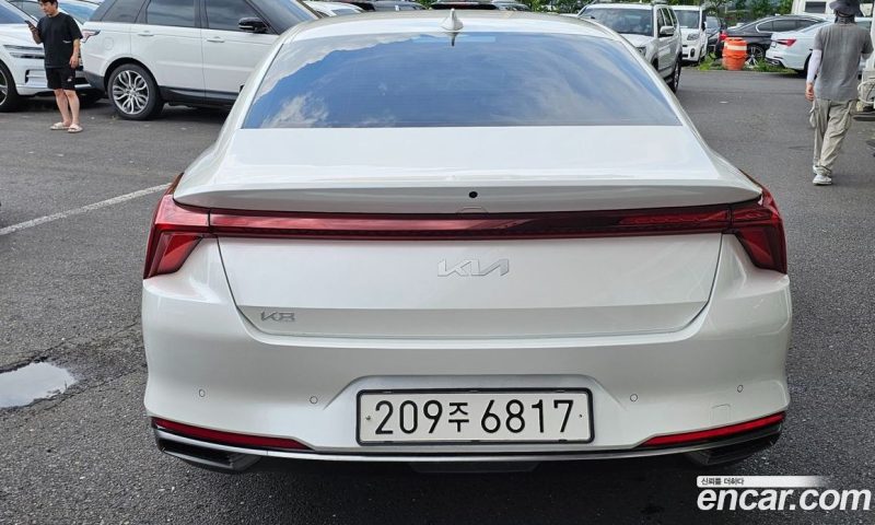 Kia K8 2.5 Gasoline 2WD