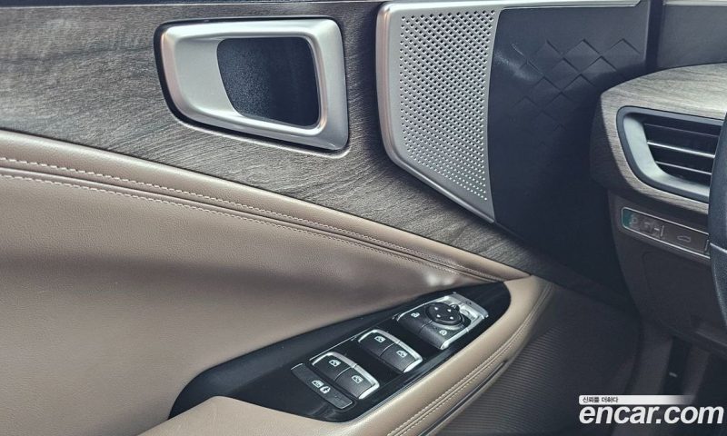 Kia K8 2.5 Gasoline 2WD