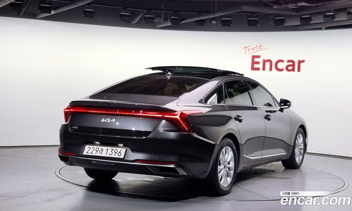 Kia K8 2.5 Gasoline 2WD