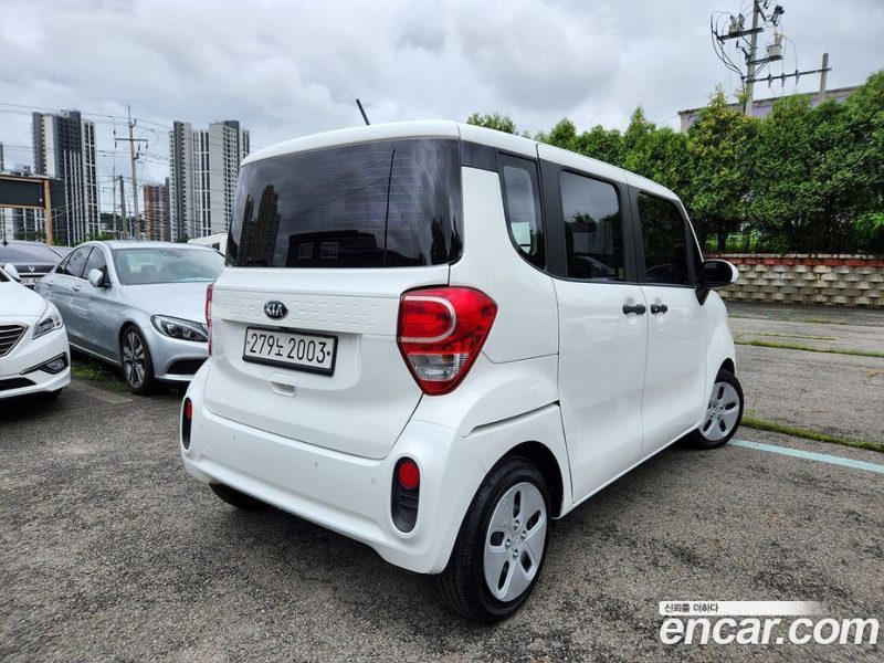 Kia Ray Van