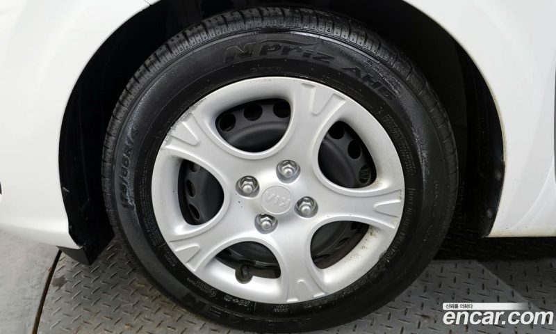 Kia Morning Standard