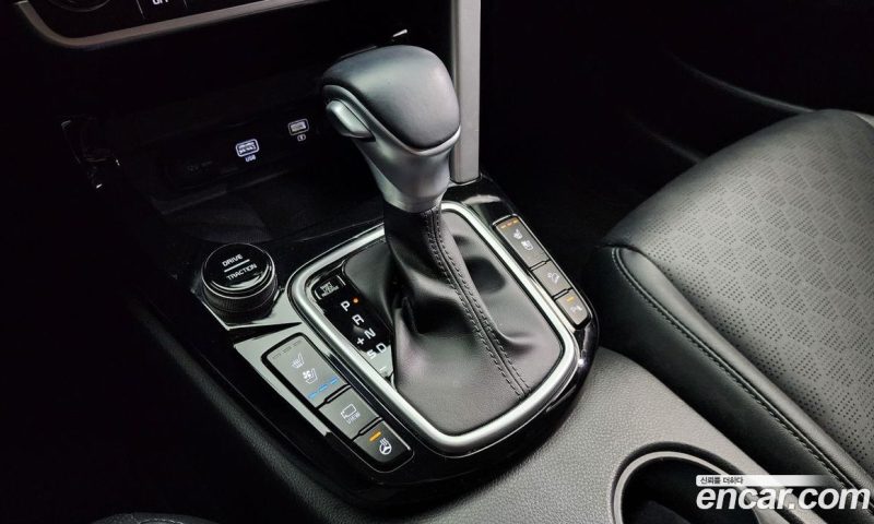 Kia Seltos Gasoline 1.6 Turbo 2WD