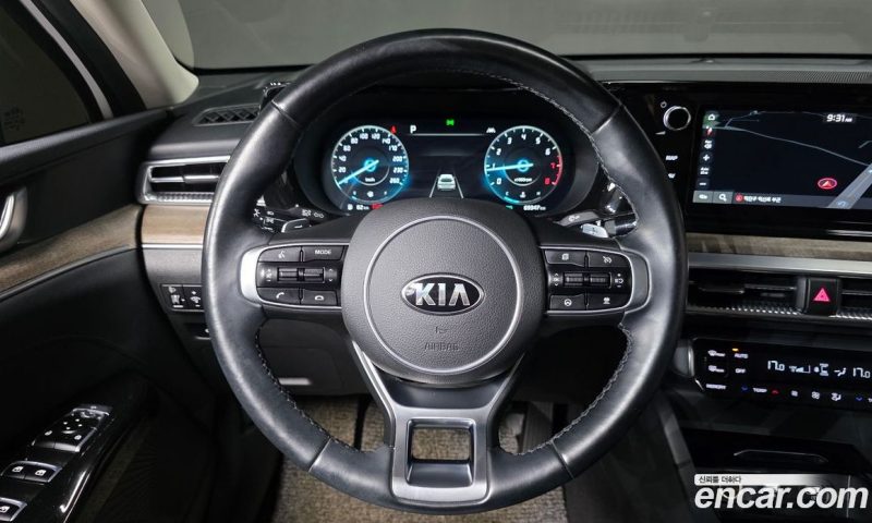 Kia K5 2.0