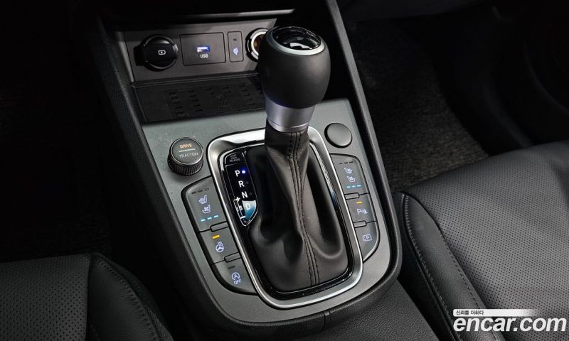 Hyundai Kona Gasoline 1.6 Turbo 2WD