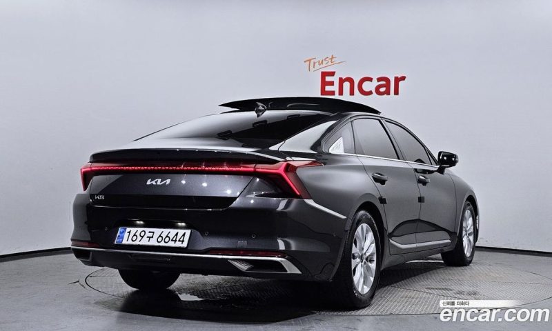 Kia K8 2.5 Gasoline 2WD