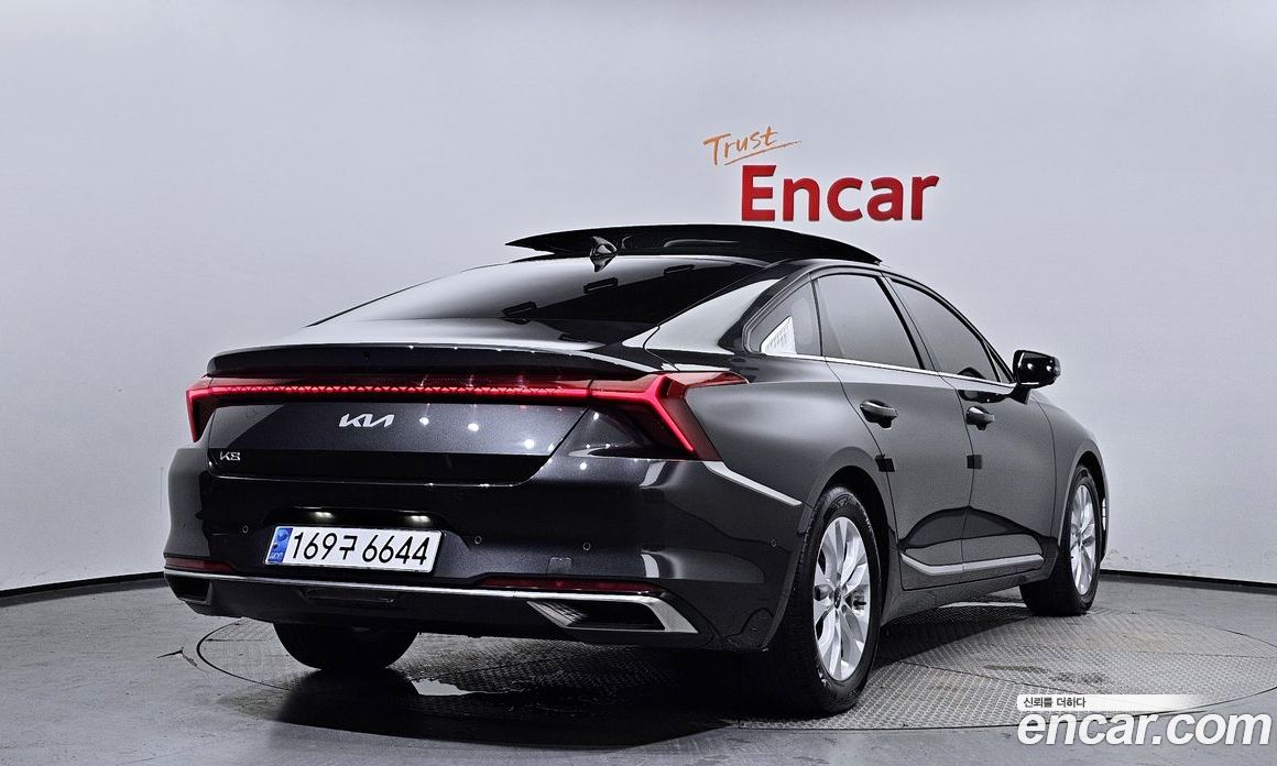 Kia K8 2.5 Gasoline 2WD