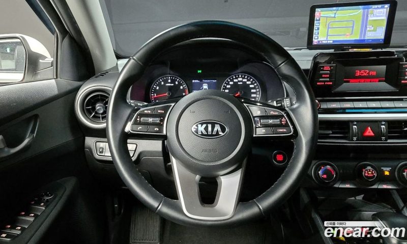 Kia K3 Standard
