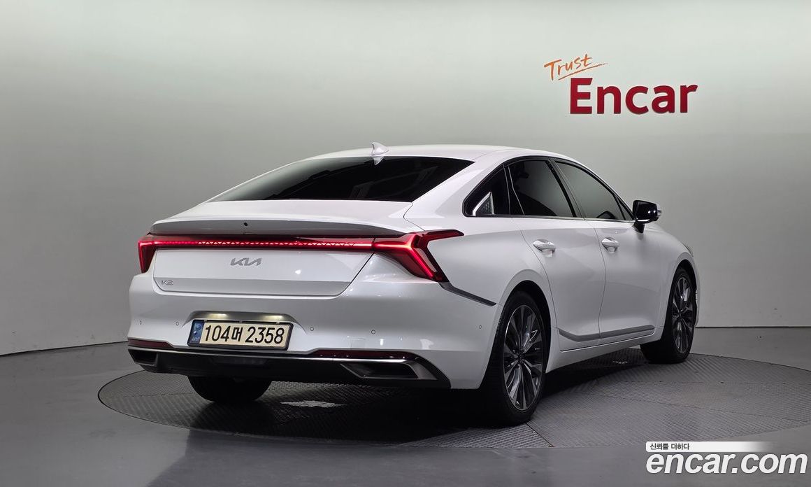 Kia K8 2.5 Gasoline 2WD