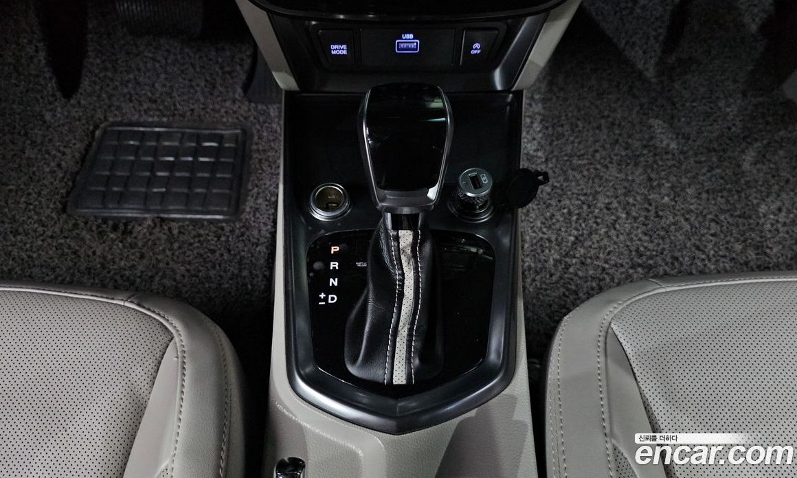 SsangYong Tivoli Gasoline 1.5 2WD