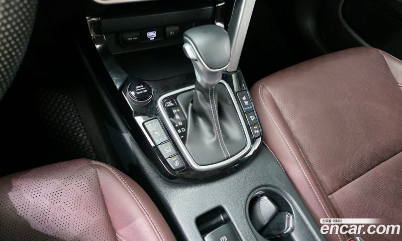 Kia Seltos Gasoline 1.6 Turbo 2WD